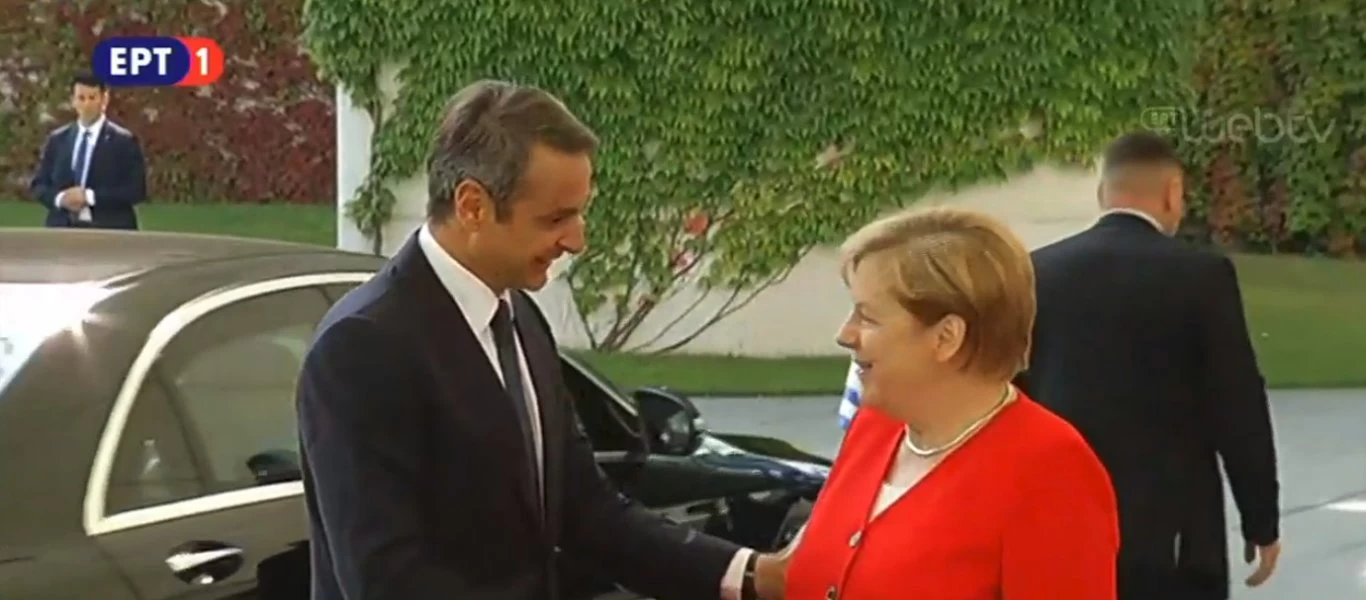 Η υποδοχή του Κ.Μητσοτάκη από την Α.Μέρκελ στο Βερολίνο - Δείτε τις κοινές δηλώσεις (βίντεο-φώτο) (upd)